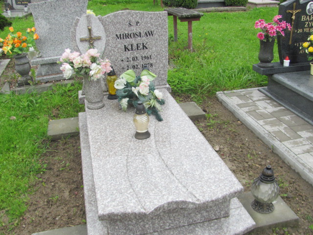 Grób Mirosław Kłek