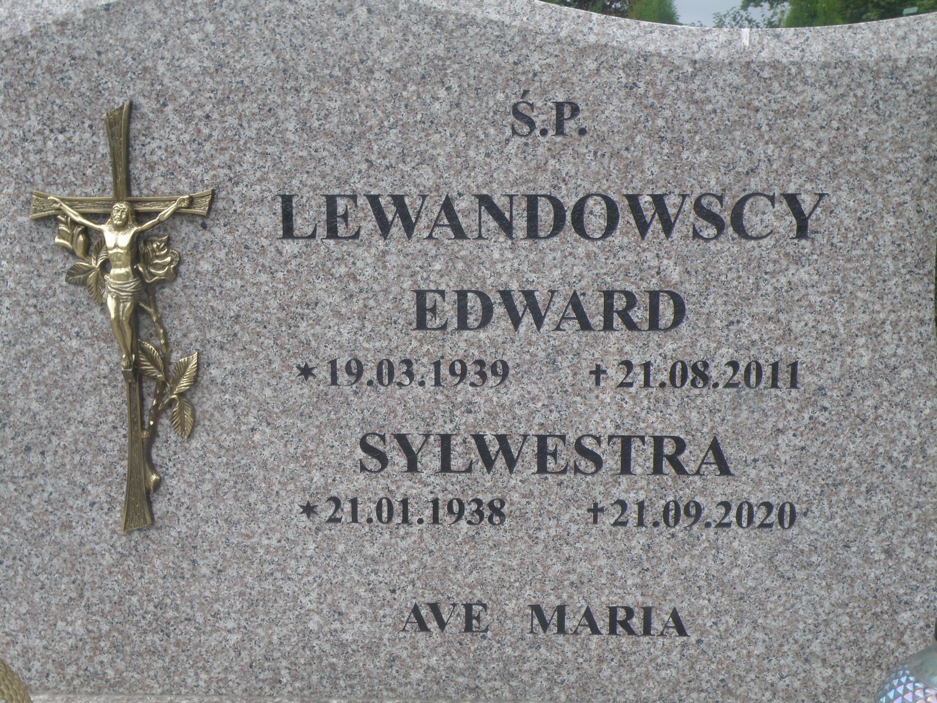Grób Sylwestra Lewandowska
