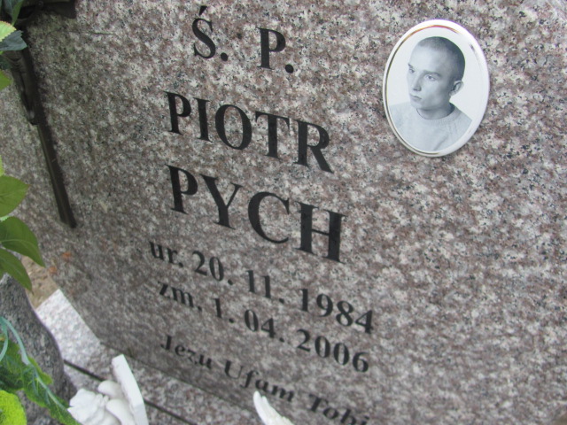 Piotr Pych 1984 Młynary - Grobonet - Wyszukiwarka osób pochowanych